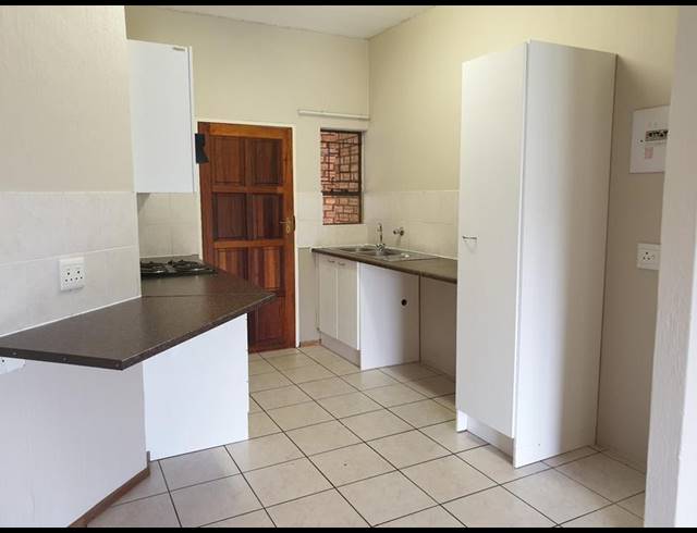 2 BEDROOM APARTMENT FOR SALE IN ALLEN'S NEK